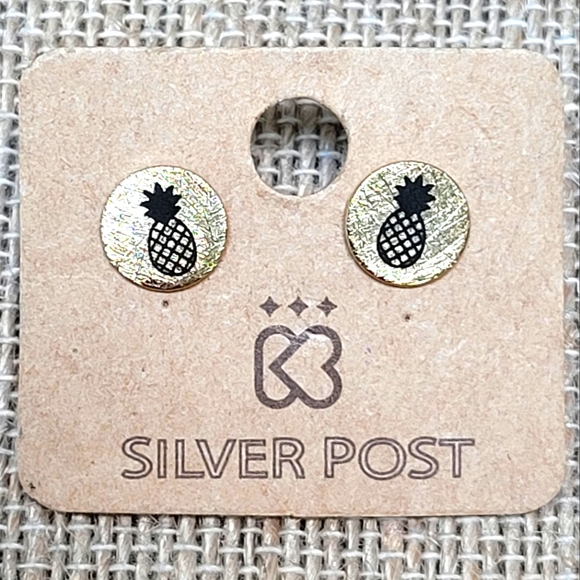 SILVER POST | Brushed Gold-tone Pineapple Earrings - Picture 1 of 2